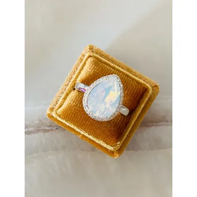 Mademoiselle Rosette Ring / White Opal