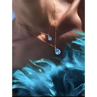 Baroque Pendant / Crystal