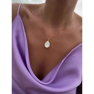Mademoiselle Rosette Pendant / White Opal 