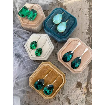 Carmen - Κρεμαστά Σκουλαρίκια Δάκρυ με Κρύσταλλο Swarovski Emerald
