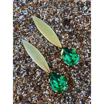 Eleanor Earrings / Majestic Green