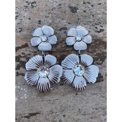 Flower Earrings / Crystal