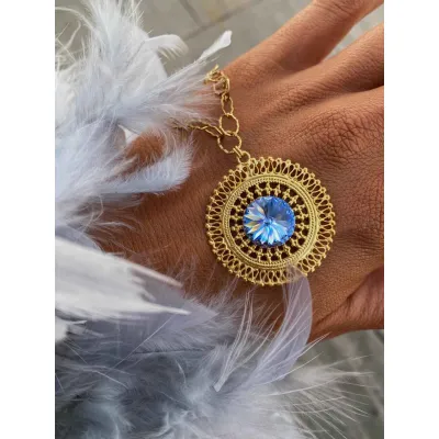 Gloria Pendant / Light Sapphire