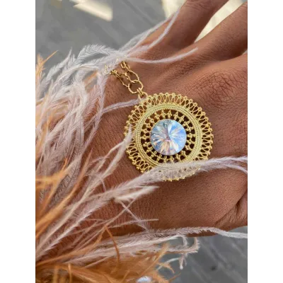 Gloria Pendant / Moonlight