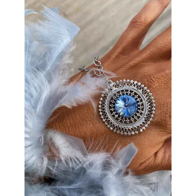 Gloria Pendant / Light Sapphire