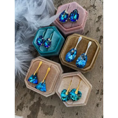Hearts Classic Earrings / Bermuda Blue