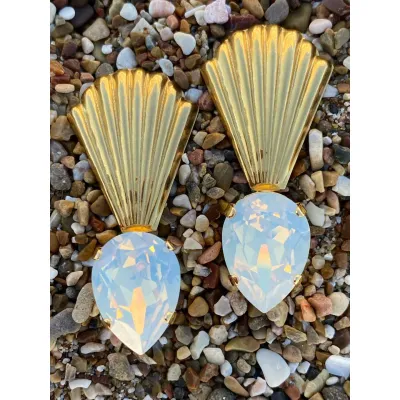 Jolie Earrings / White Opal