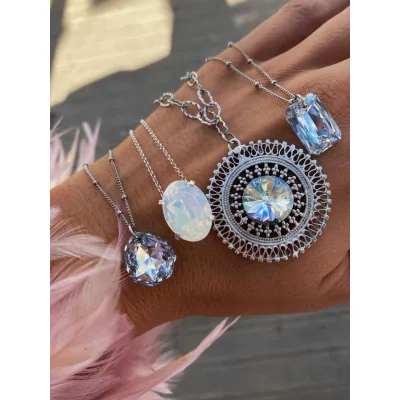 Lady Pendant / White Opal