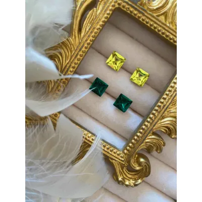 Rebecca Stud Earrings / Green Shades