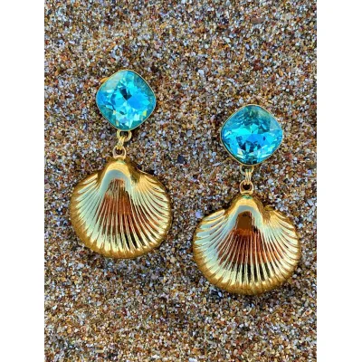 Shell Earrings / Light Turquoise