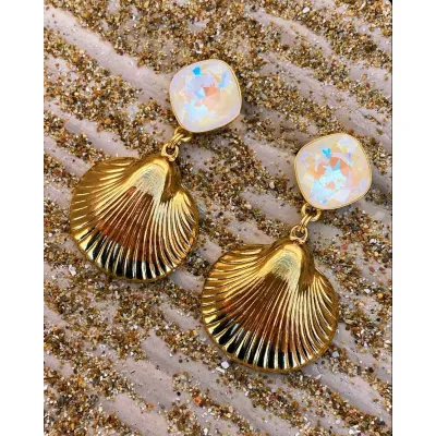 Shell Earrings / Light Grey Delite