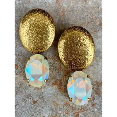 Veronica - Σφυρήλατα Σκουλαρίκια με Κρύσταλλο Swarovski White Opal Moonlight